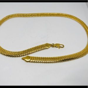 Herringbone chain